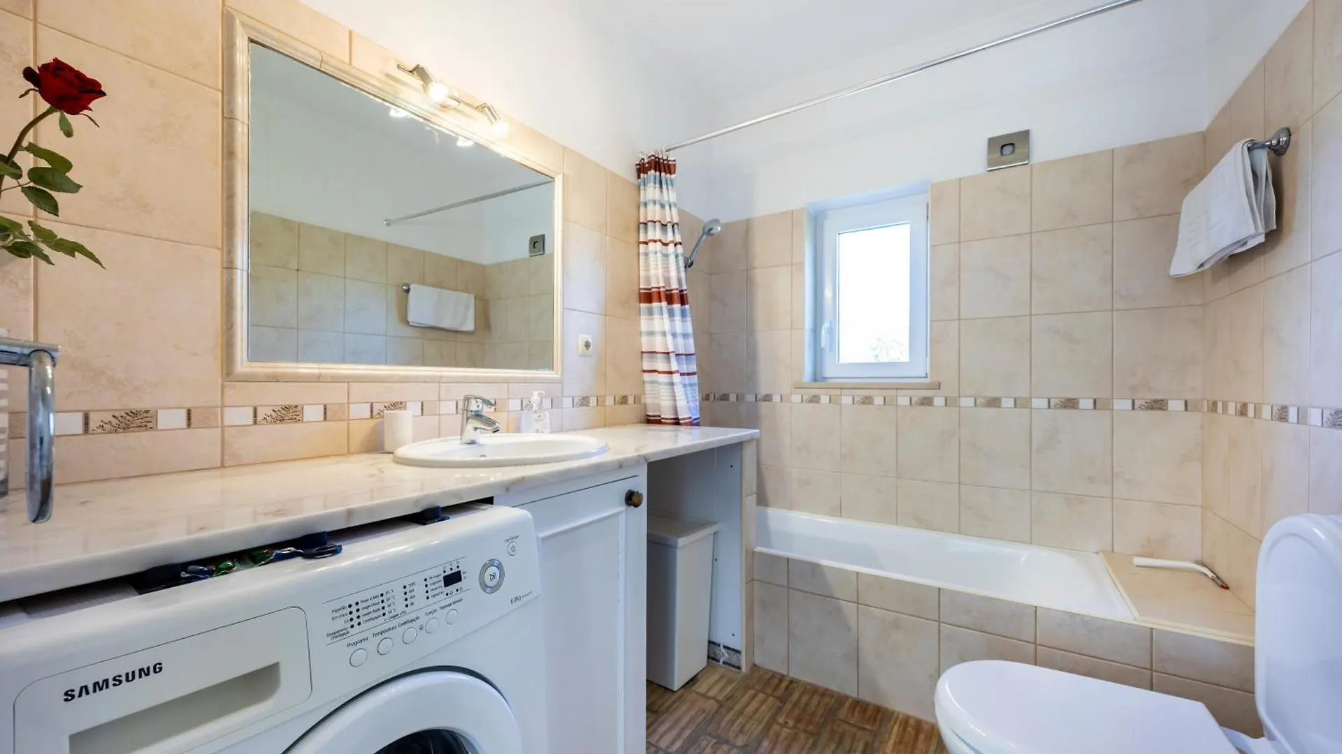 Villa Stamango Luz 0*,