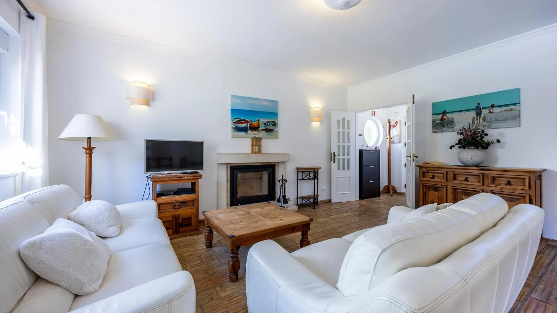 Villa Stamango Luz 0*,